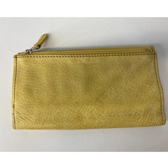 FOSSIL LARGE YELLOW SMOOTH LEATHER WOMENS WALLET - Picture 12 of 16